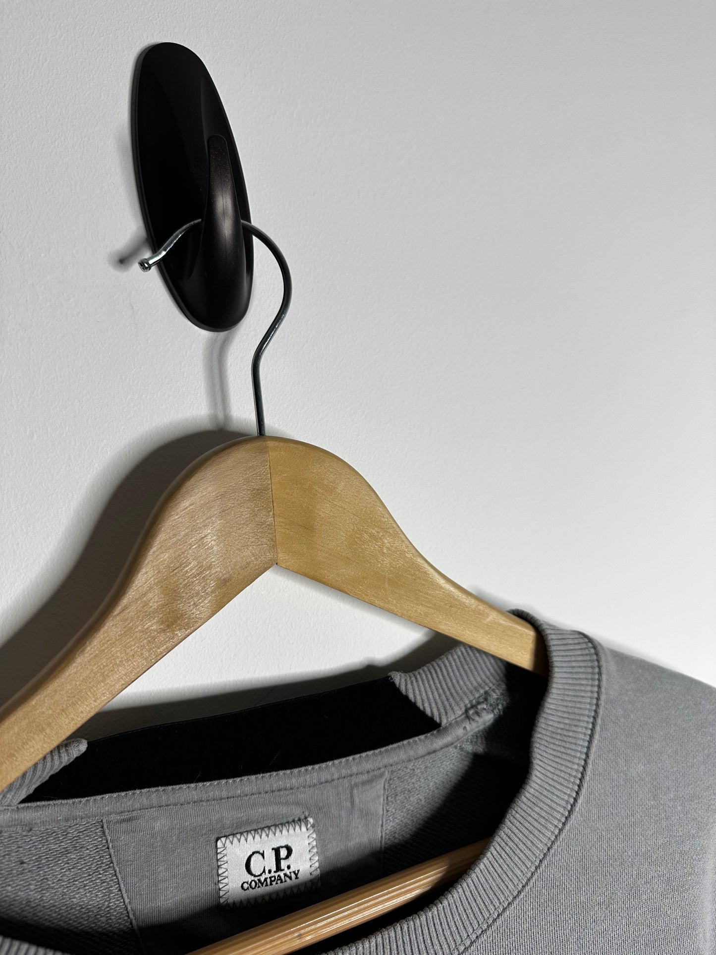 C.P. Company Grey Arm Lens Sweatshirt - XXXL