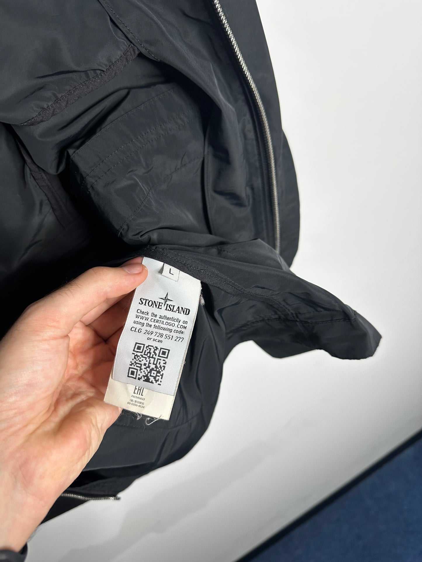 Stone Island Black Micro Reps Multipocket Parka - Large