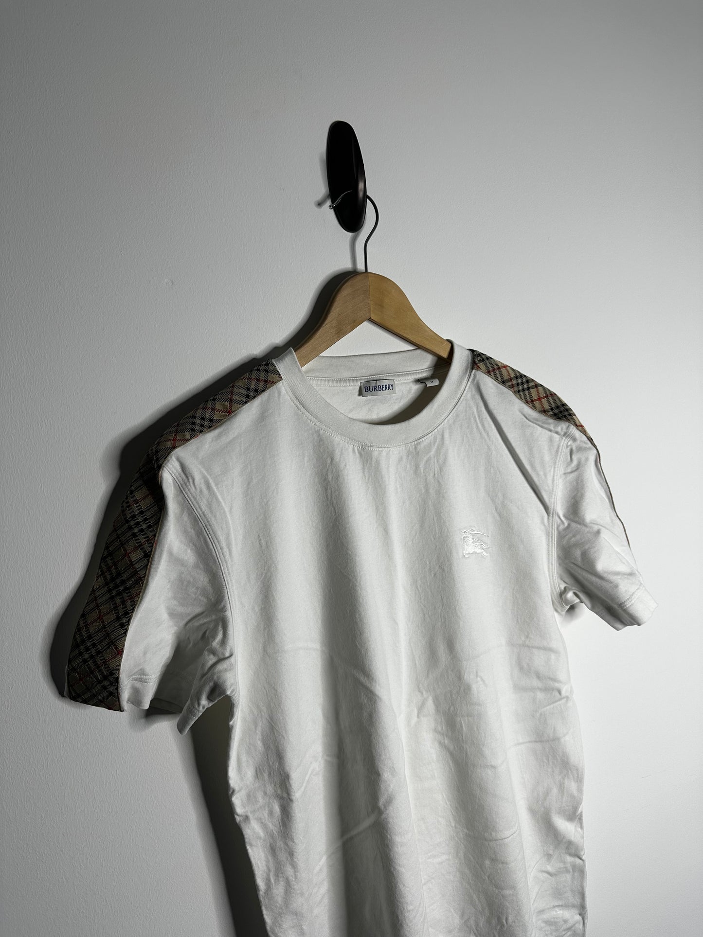 Burberry White Checked Shoulder Cotton Jersey T - Shirt - Medium