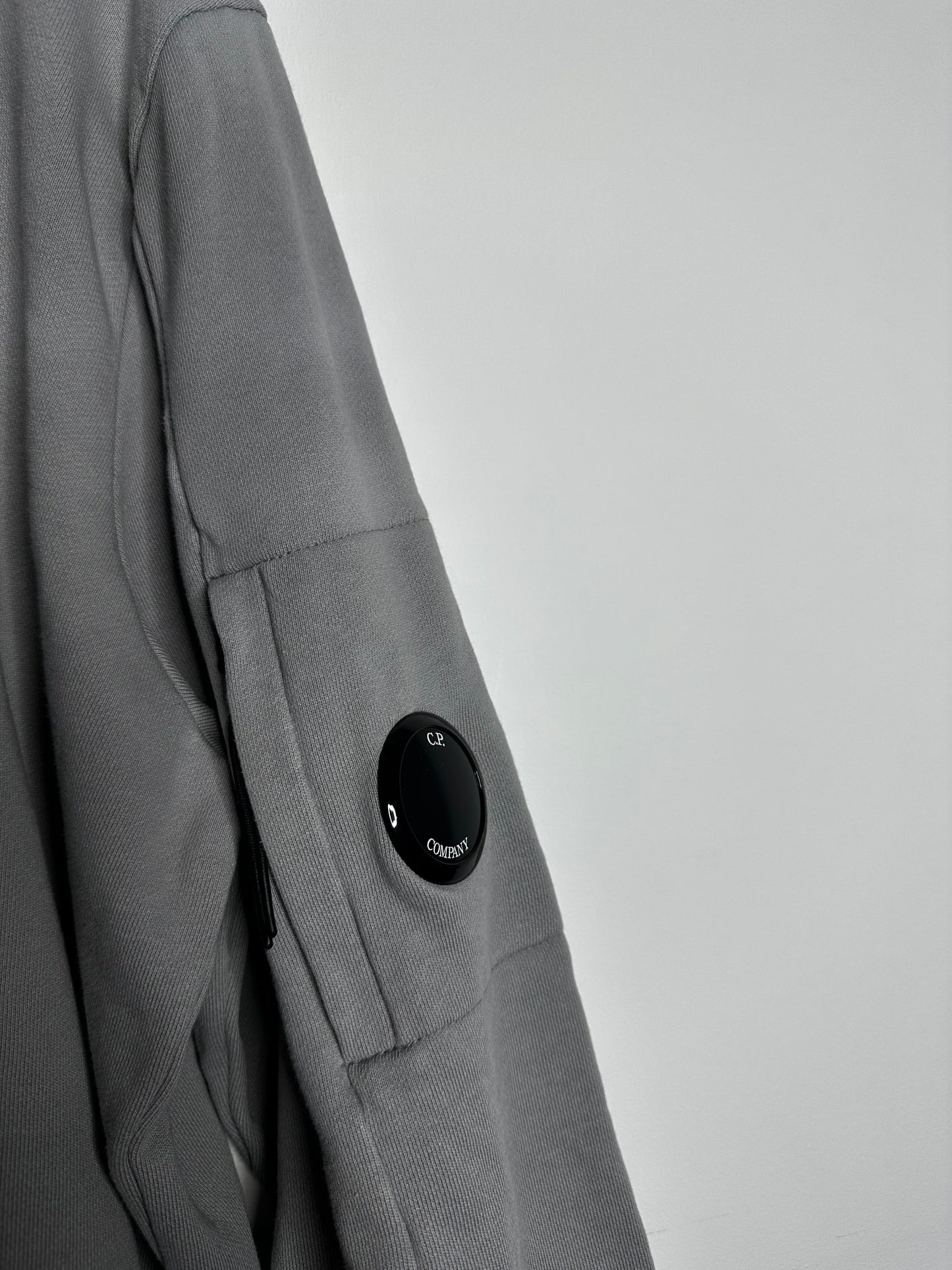 C.P. Company Grey Arm Lens Sweatshirt - XXXL