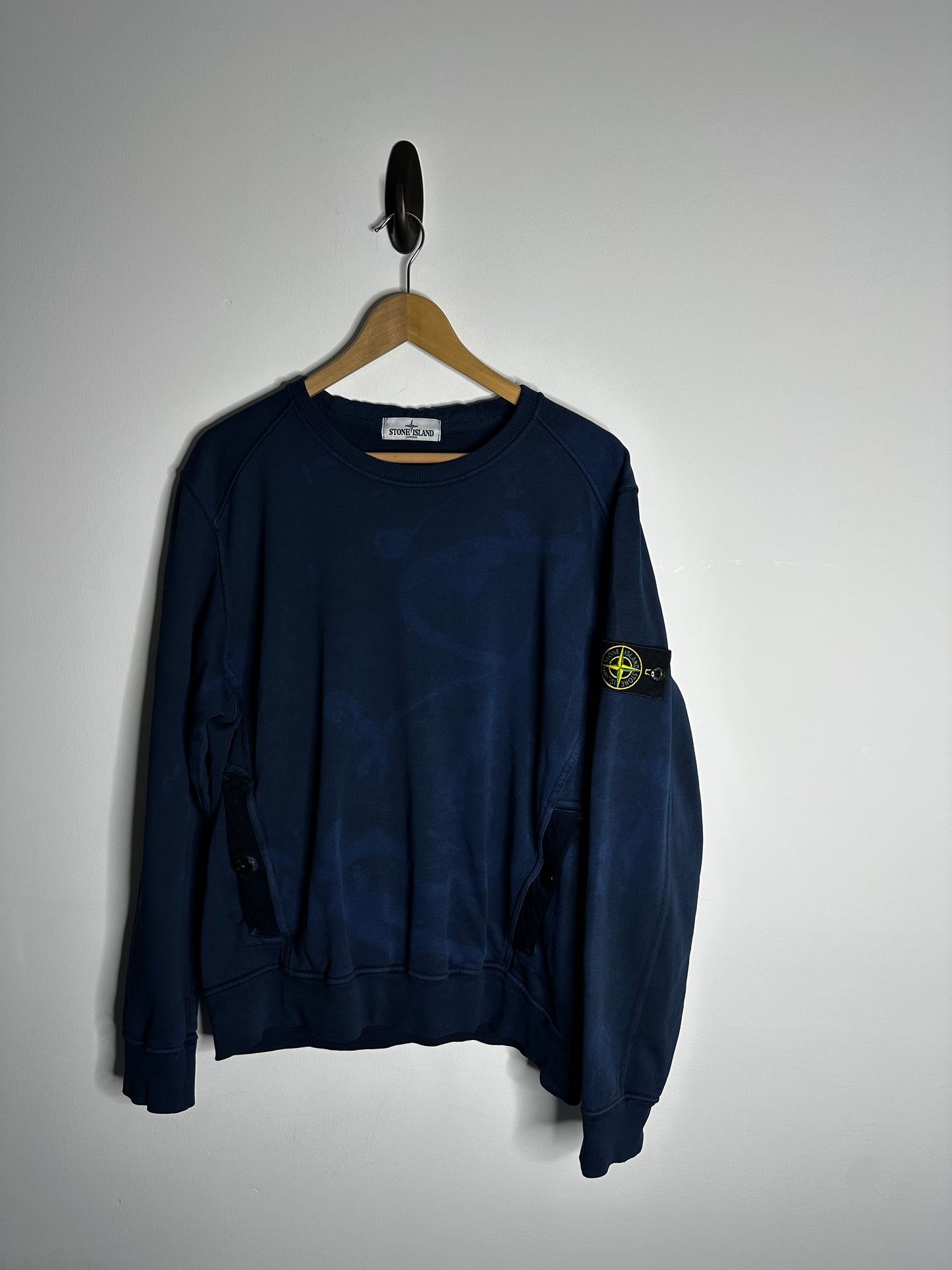 Stone Island Navy Print Crewneck Sweatshirt - Extra Large