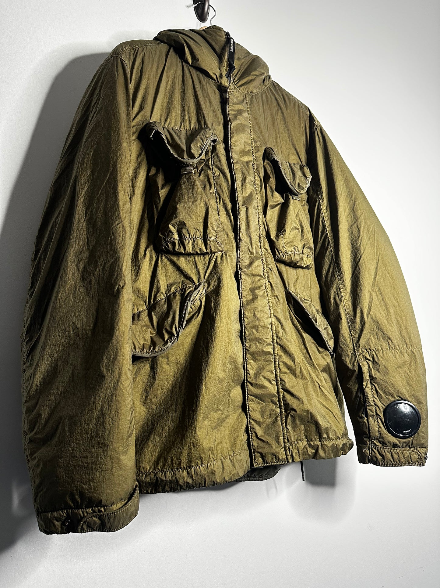 C.P. Company Khaki Nyfoil Utility Watchviewer Mille Goggle Down Jacket - Large