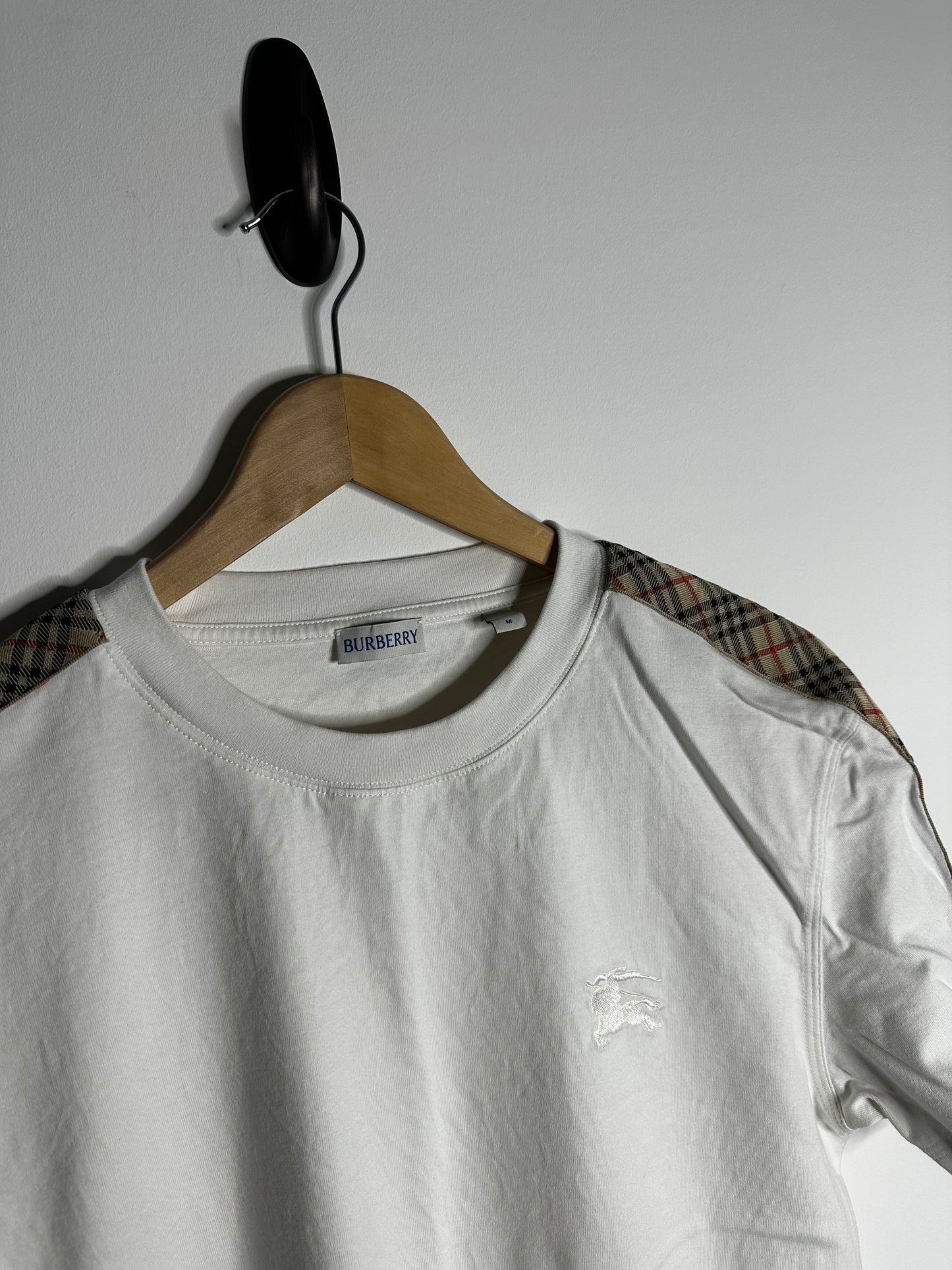 Burberry White Checked Shoulder Cotton Jersey T - Shirt - Medium