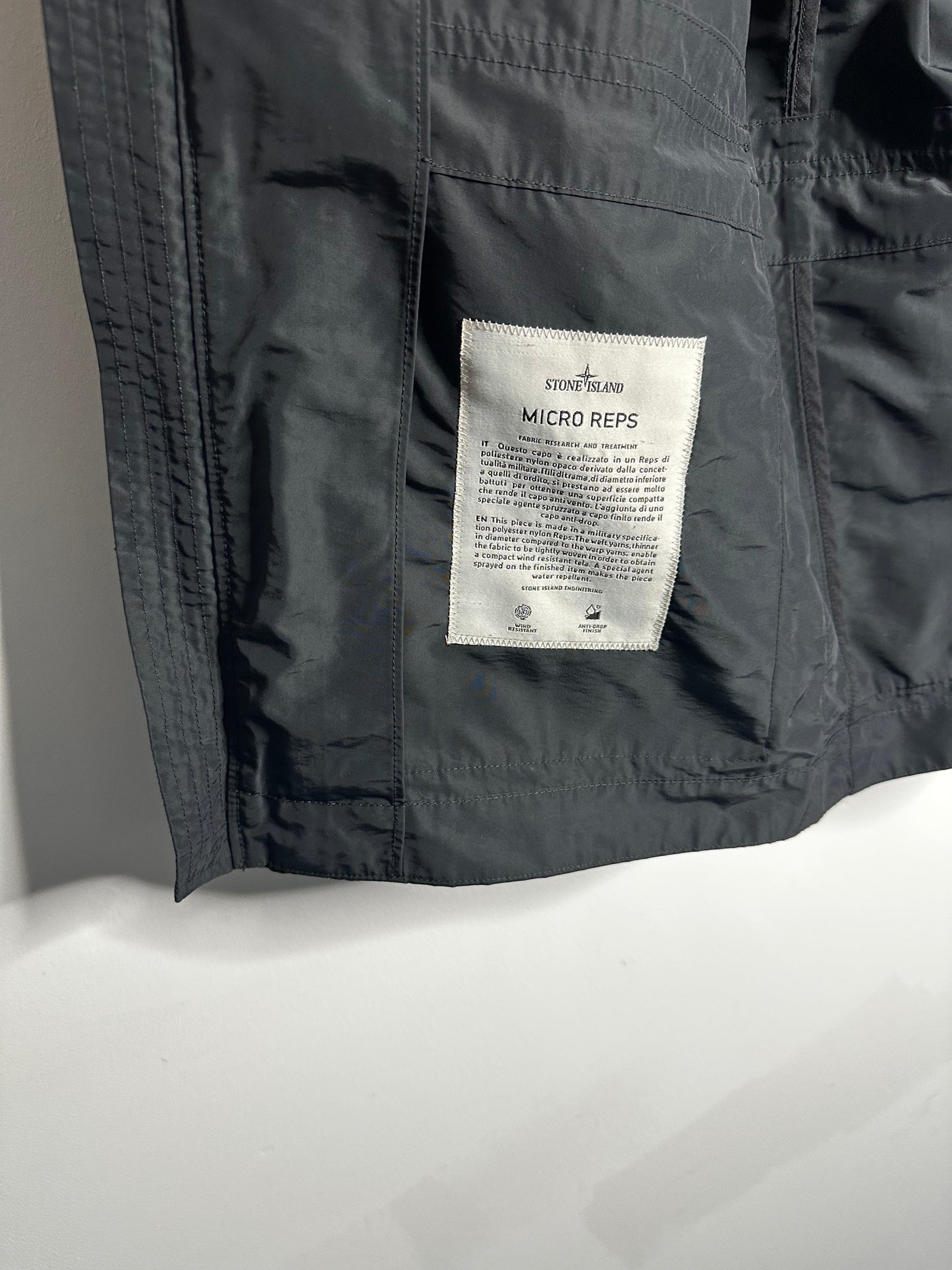 Stone Island Black Micro Reps Multipocket Parka - Large