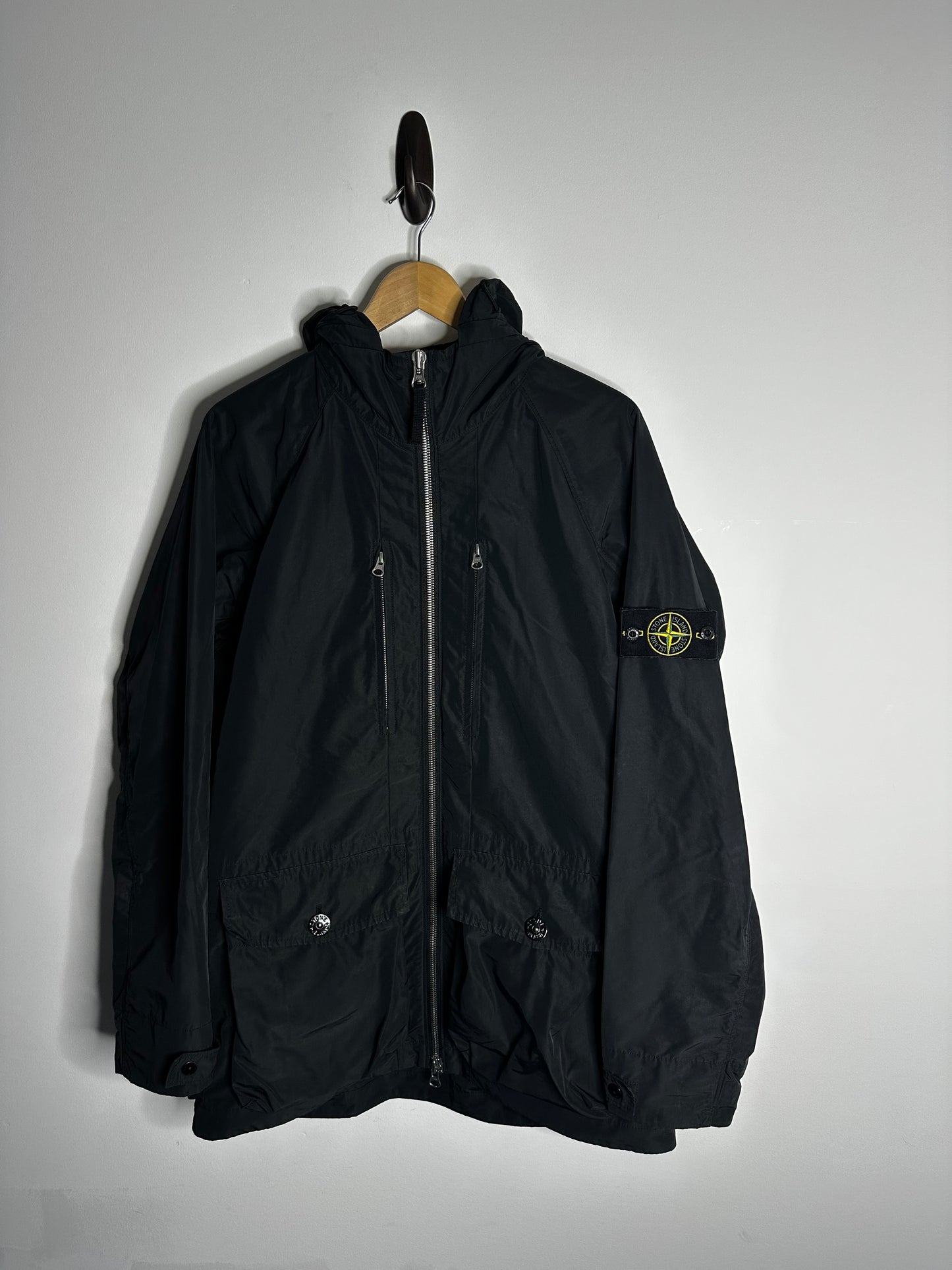 Stone Island Black Micro Reps Multipocket Parka - Large