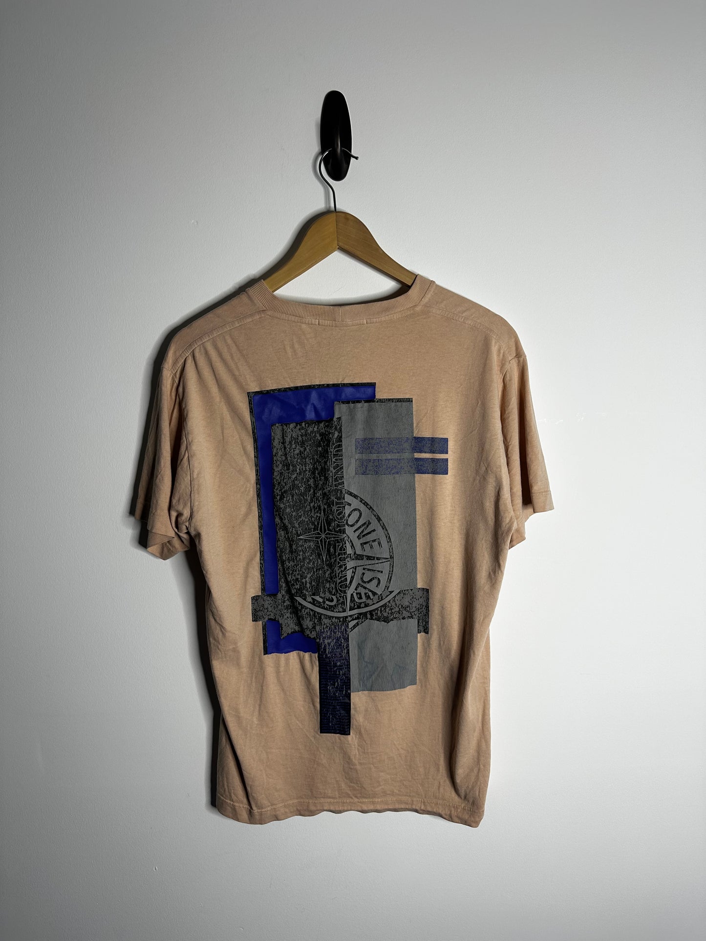 Stone Island Peach Graphic Print T - Shirt - Medium