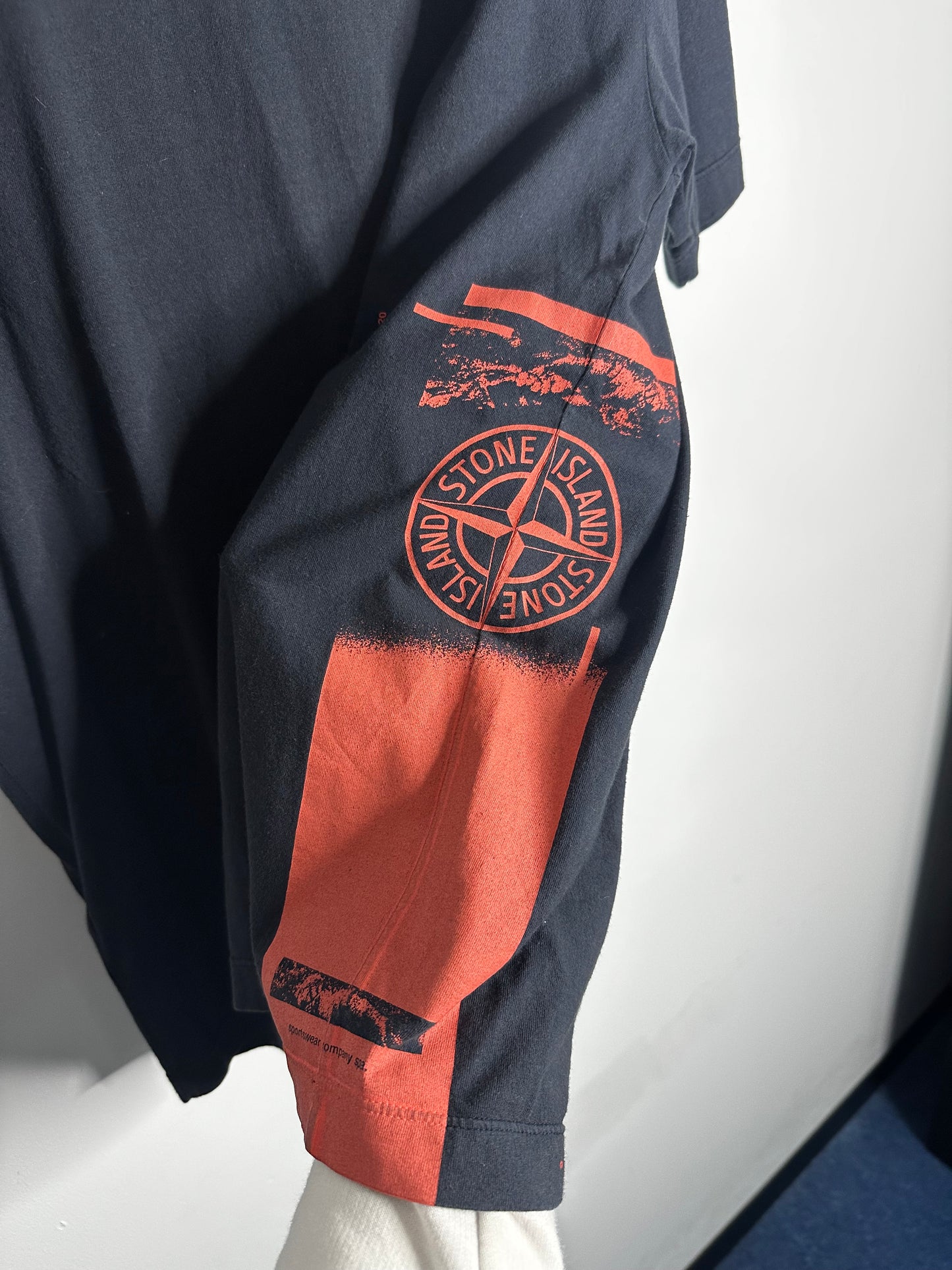 Stone Island Navy Graphic Print T - Shirt - Medium