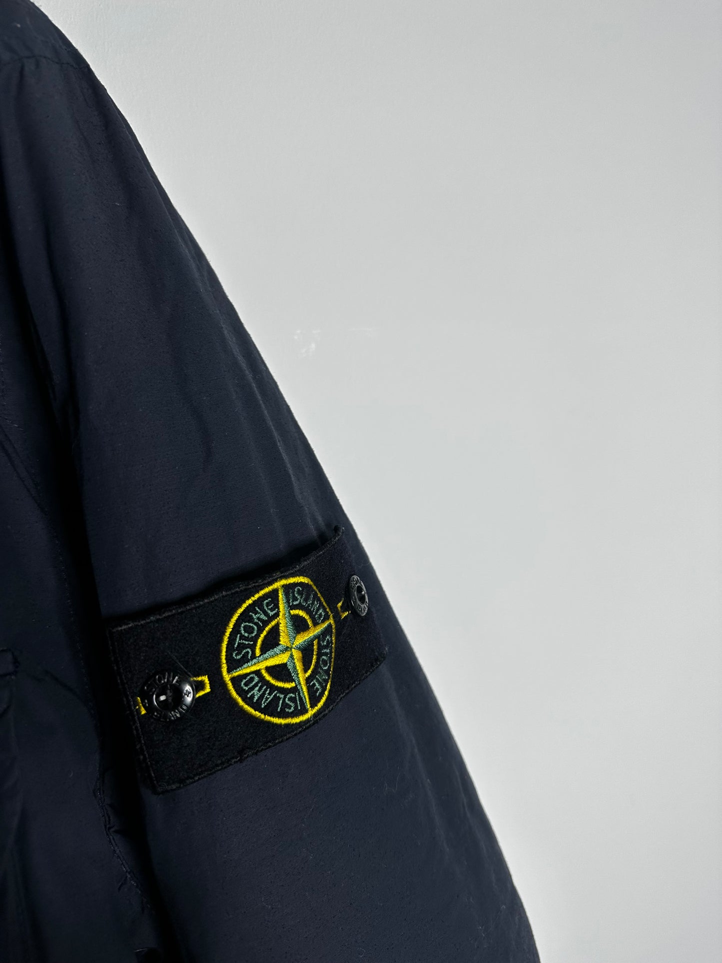 Stone Island Navy Naslan Light Watro Primaloft Field Jacket - Extra Large
