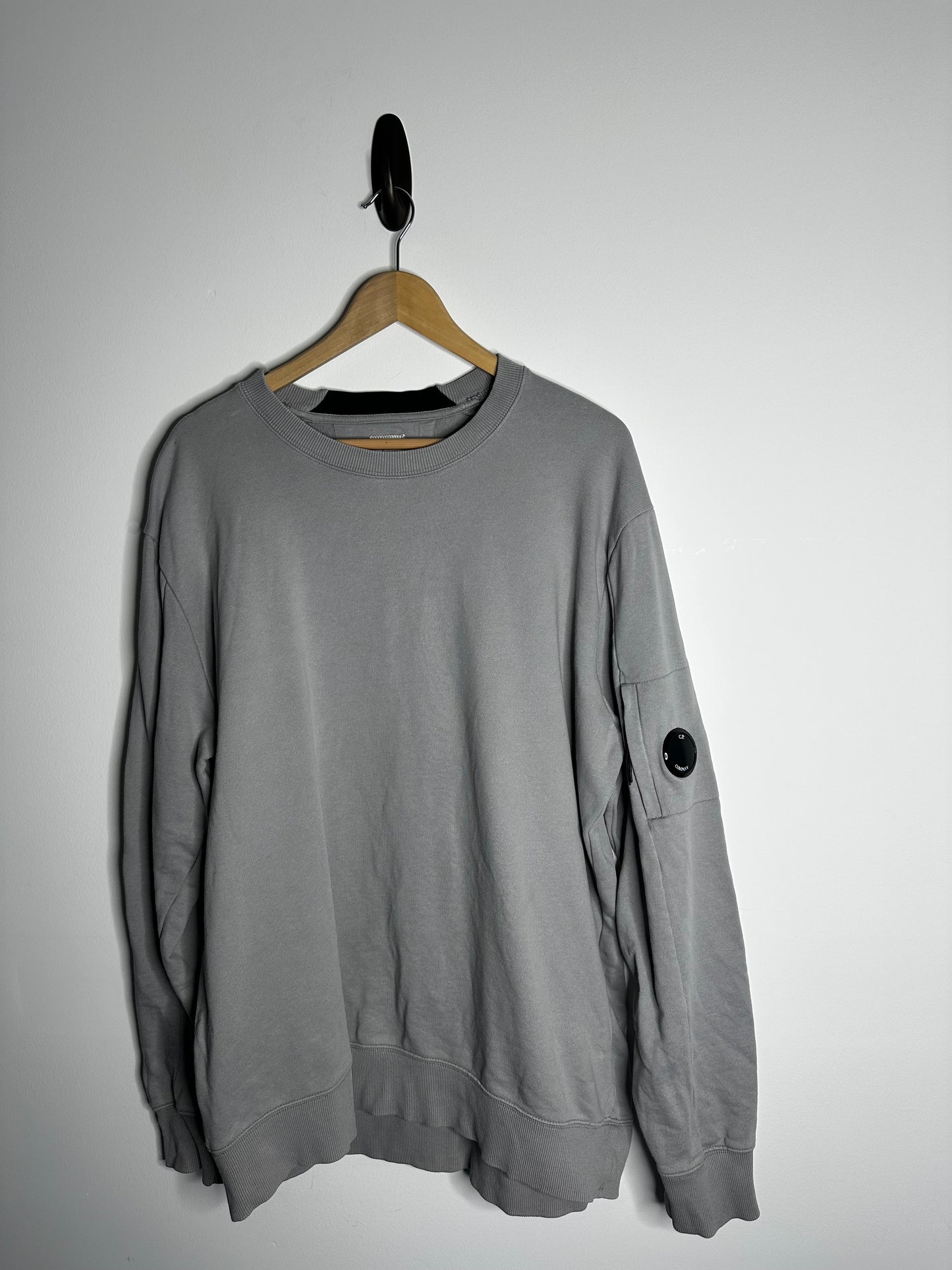 C.P. Company Grey Arm Lens Sweatshirt - XXXL
