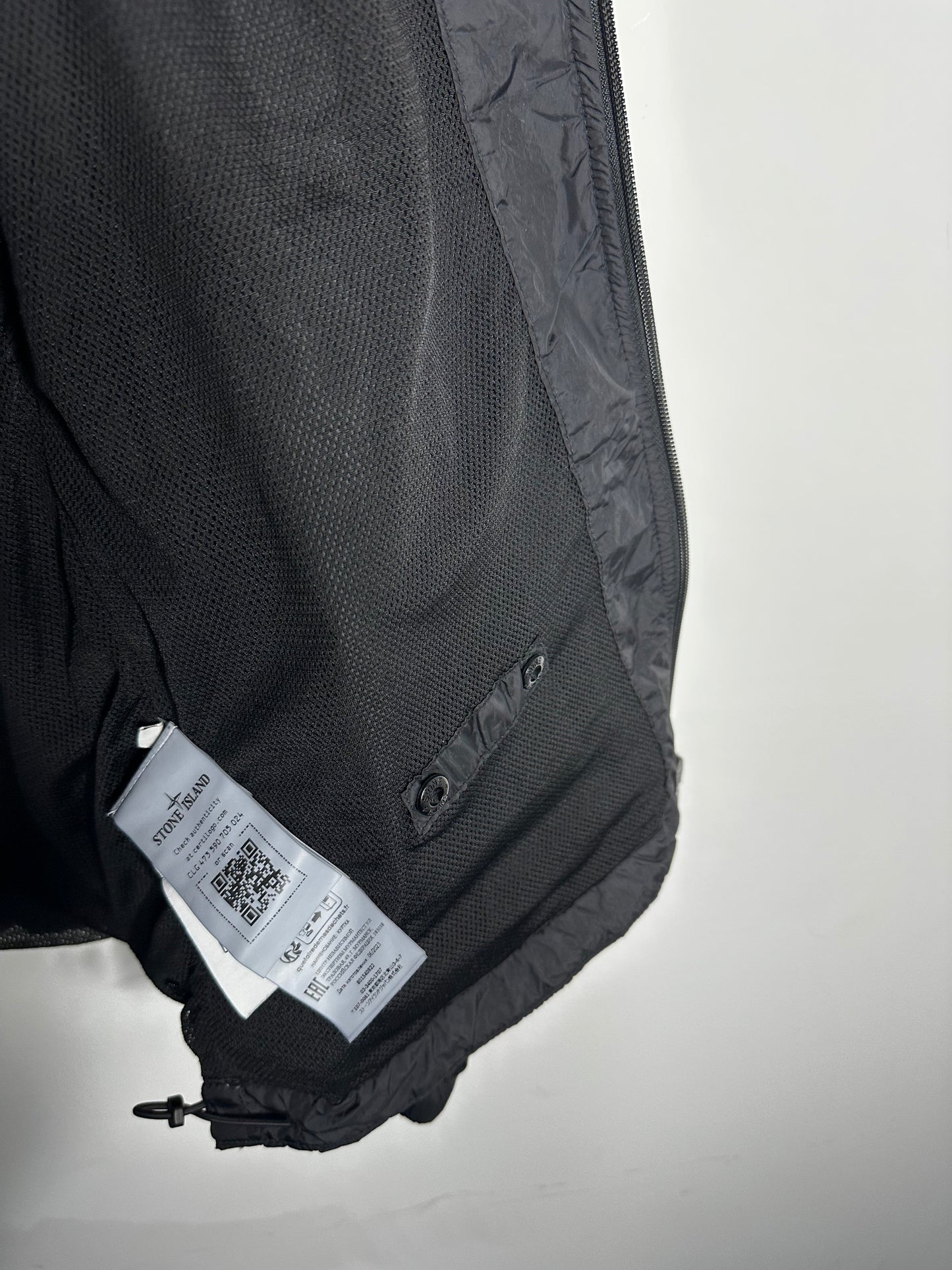 Stone Island Black Crinkle Reps R-NY Hooded Jacket - XXL