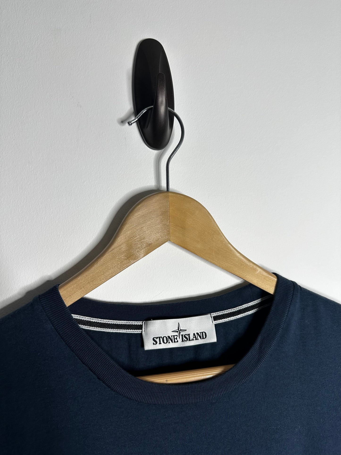 Stone Island Navy Graphic Print T - Shirt - Large