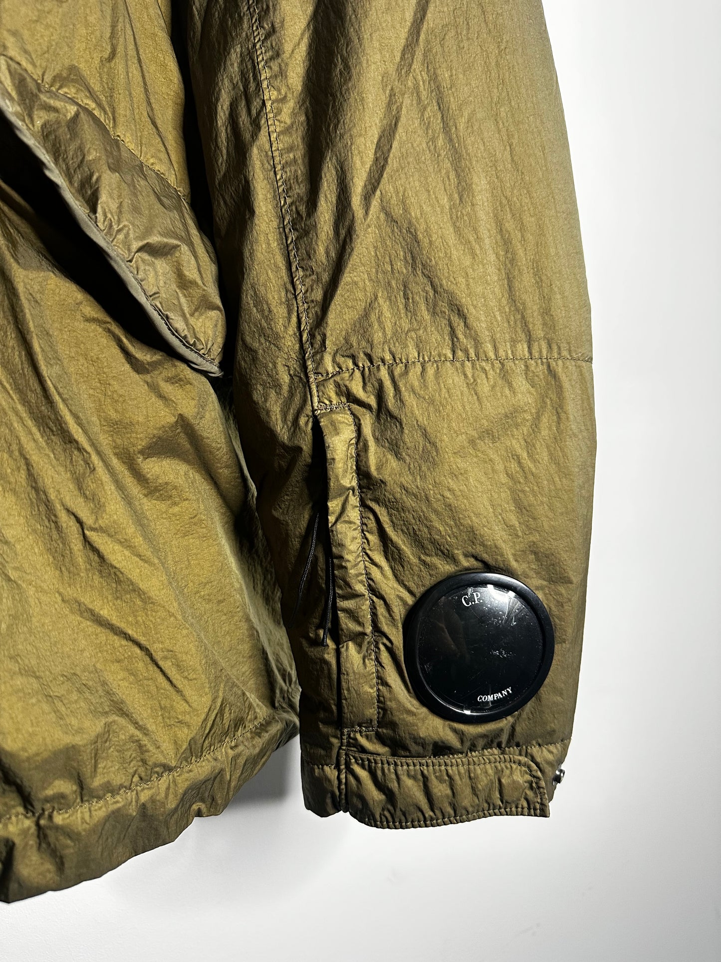C.P. Company Khaki Nyfoil Utility Watchviewer Mille Goggle Down Jacket - Large