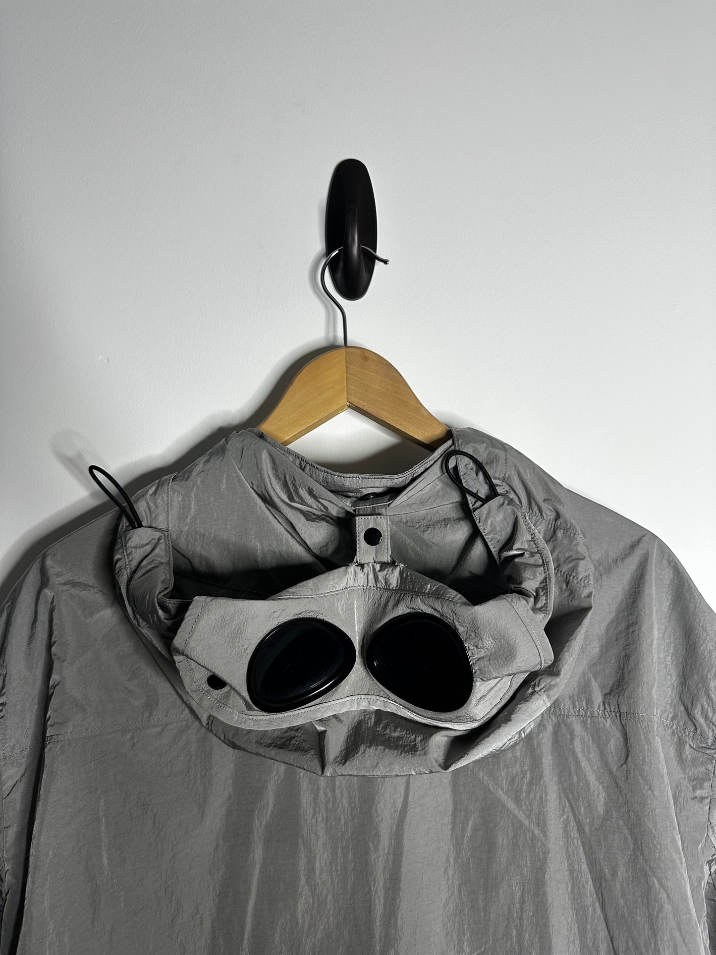 C.P. Company Silver Chrome-R Goggle Jacket - XXXL