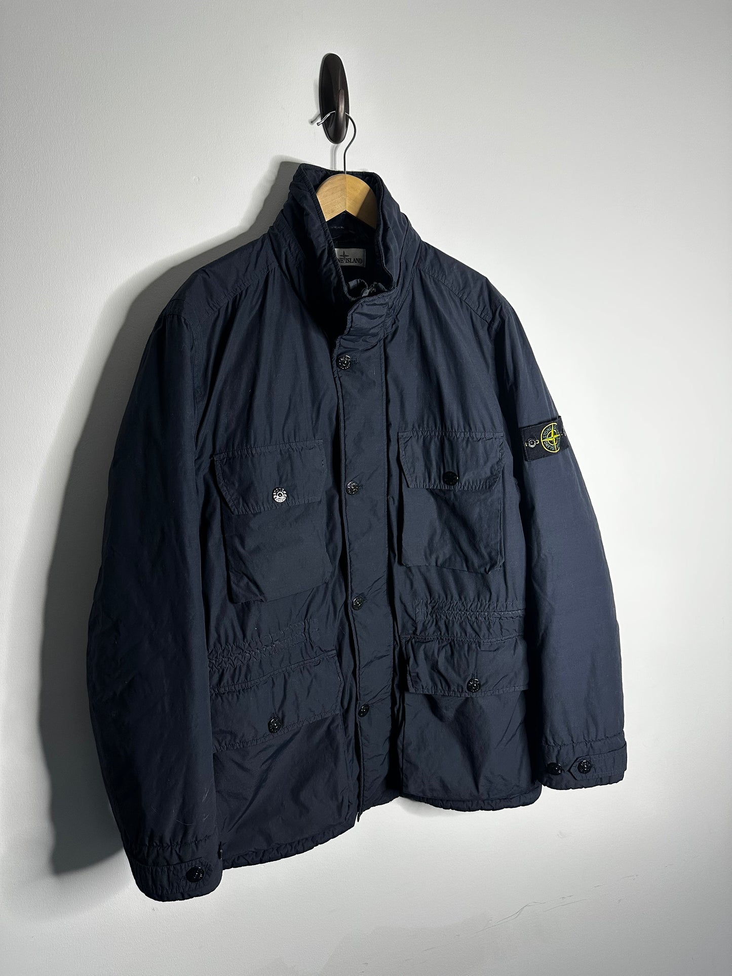 Stone Island Navy Naslan Light Watro Primaloft Field Jacket - Extra Large
