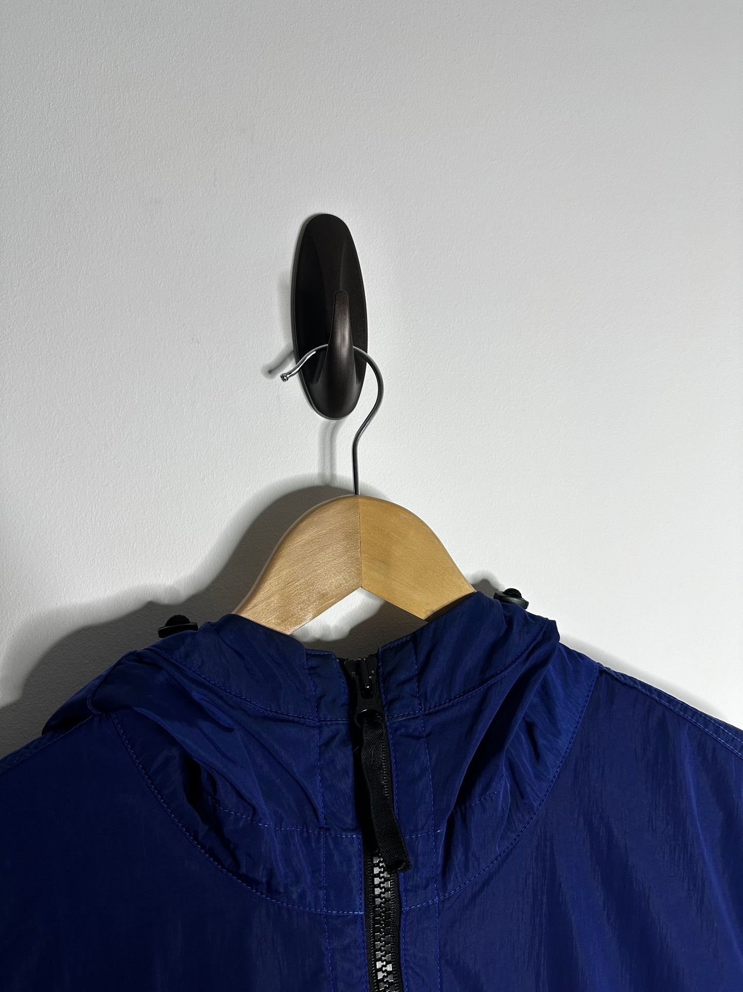 Stone Island Blue Nylon Metal Flock Hooded Jacket - Medium