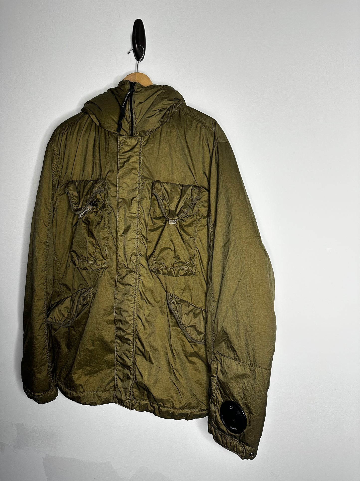 C.P. Company Khaki Nyfoil Utility Watchviewer Mille Goggle Down Jacket - Large