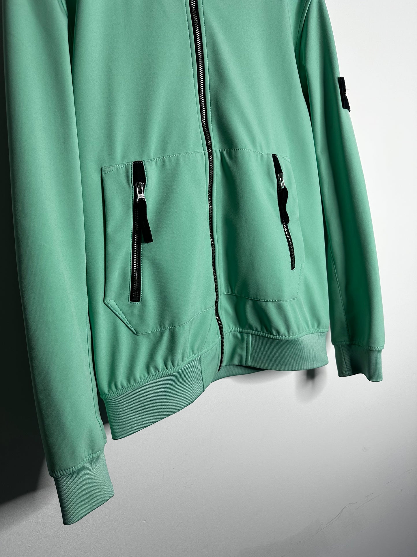 Stone Island Mint Green Light Soft Shell - R eDye Technloogy Hooded Jacket - Medium